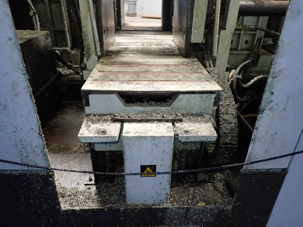 Hyd Mech 22" X 28" Horizontal Band Saw - H-14a