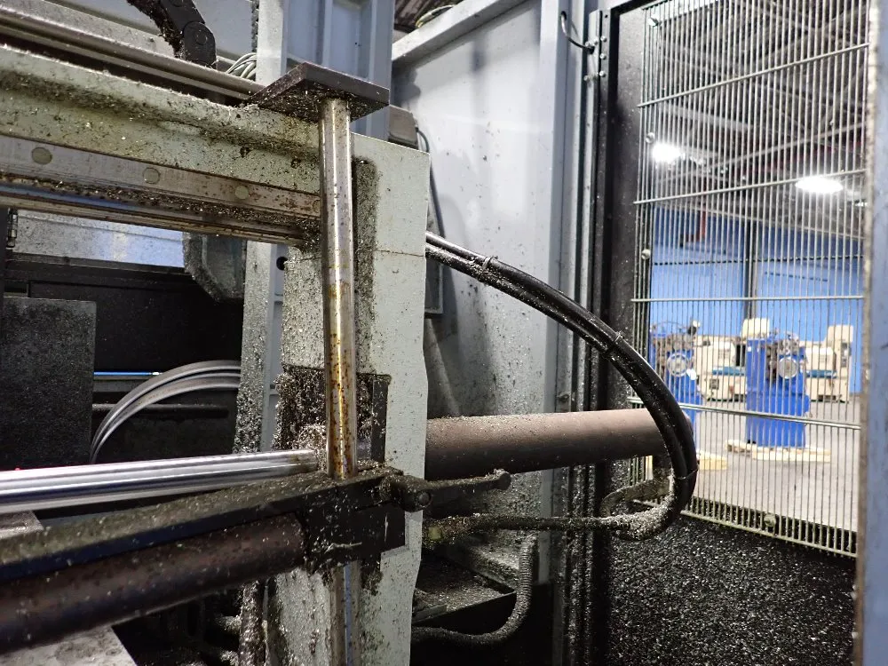 Hyd Mech 22" X 28" Horizontal Band Saw - H-14a