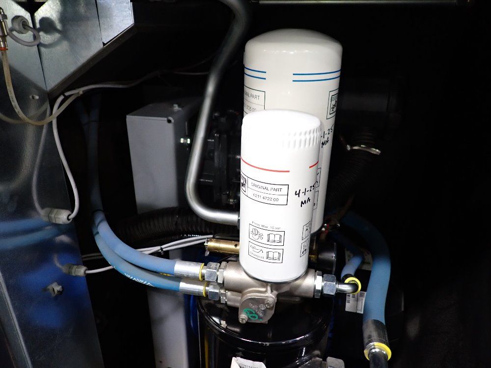 Quincy 22 Kw Air Compressor - Qgs 30