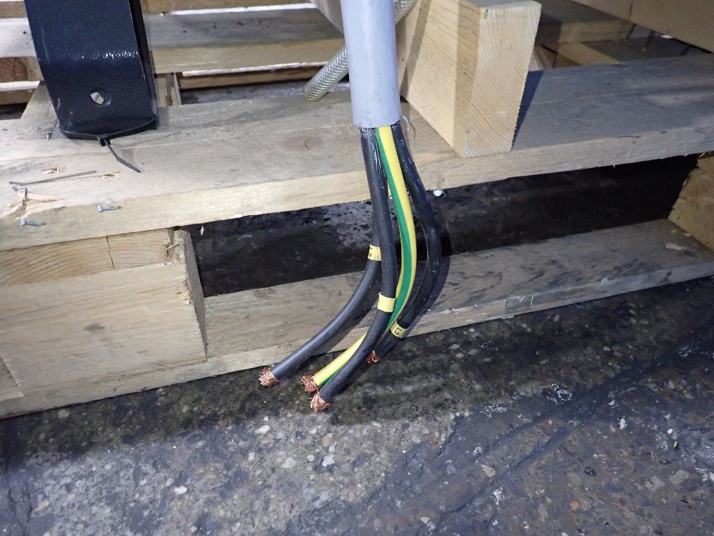 Quincy 15 Kw Air Compressor - Qgs20sd T120