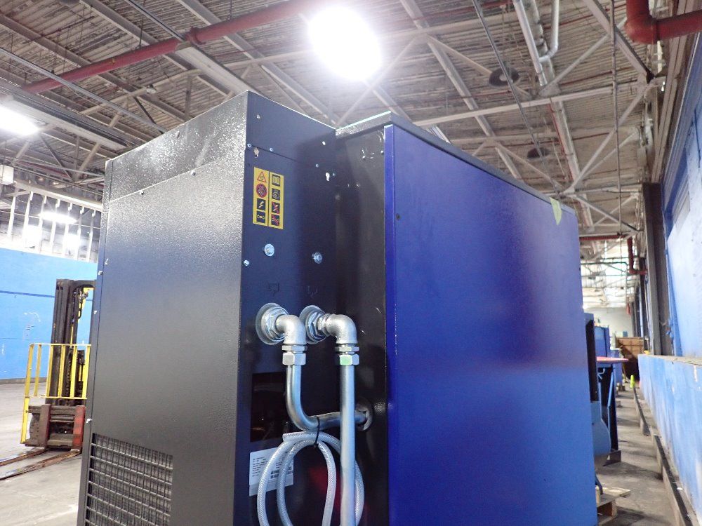 Quincy 22 Kw Air Compressor - Qgs30