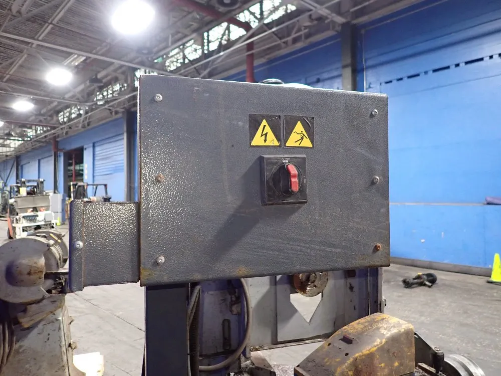 Hyd Mech Mitre Saw - C350-2av