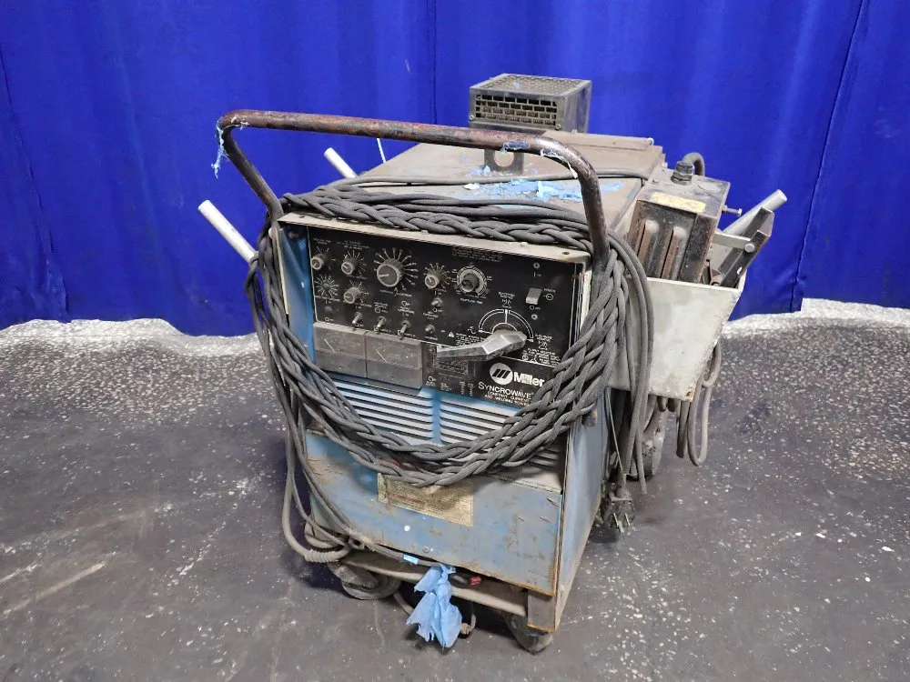 Miller 250 Amp Welder - Syncrowave 250