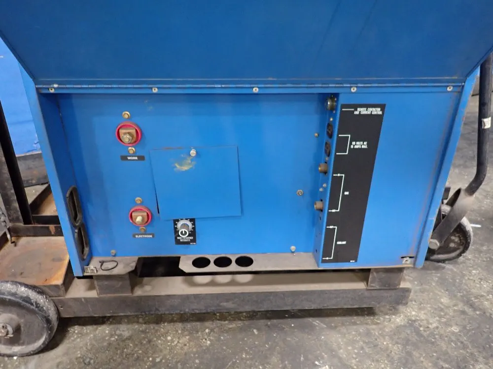 Miller 300 Amp Welder - Syncrowave 300