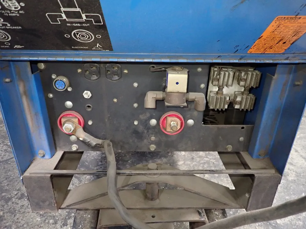 Miller 250 Amp Welder - Syncrowave 250