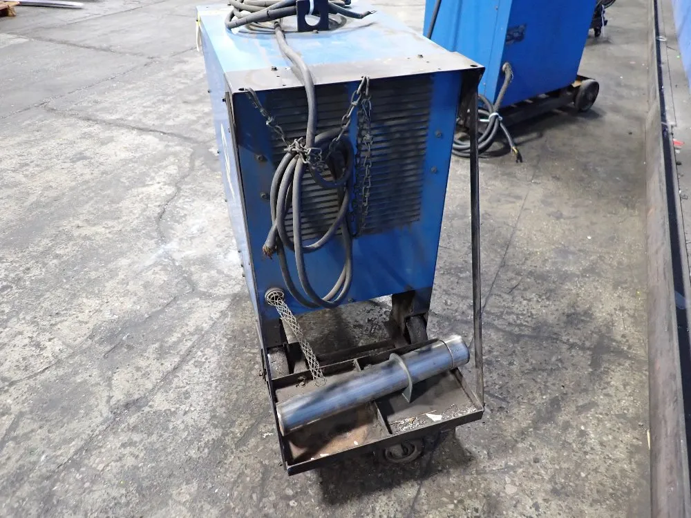 Miller 250 Amp Welder - Syncrowave 250