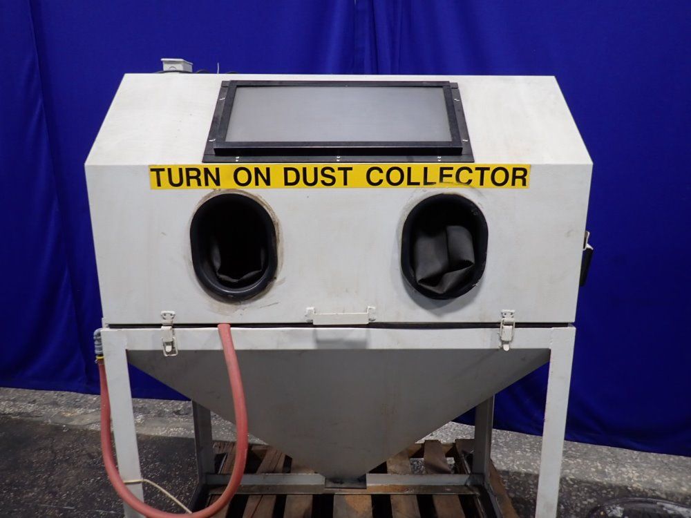 34"x4"x23" Blast Cabinet - 4224