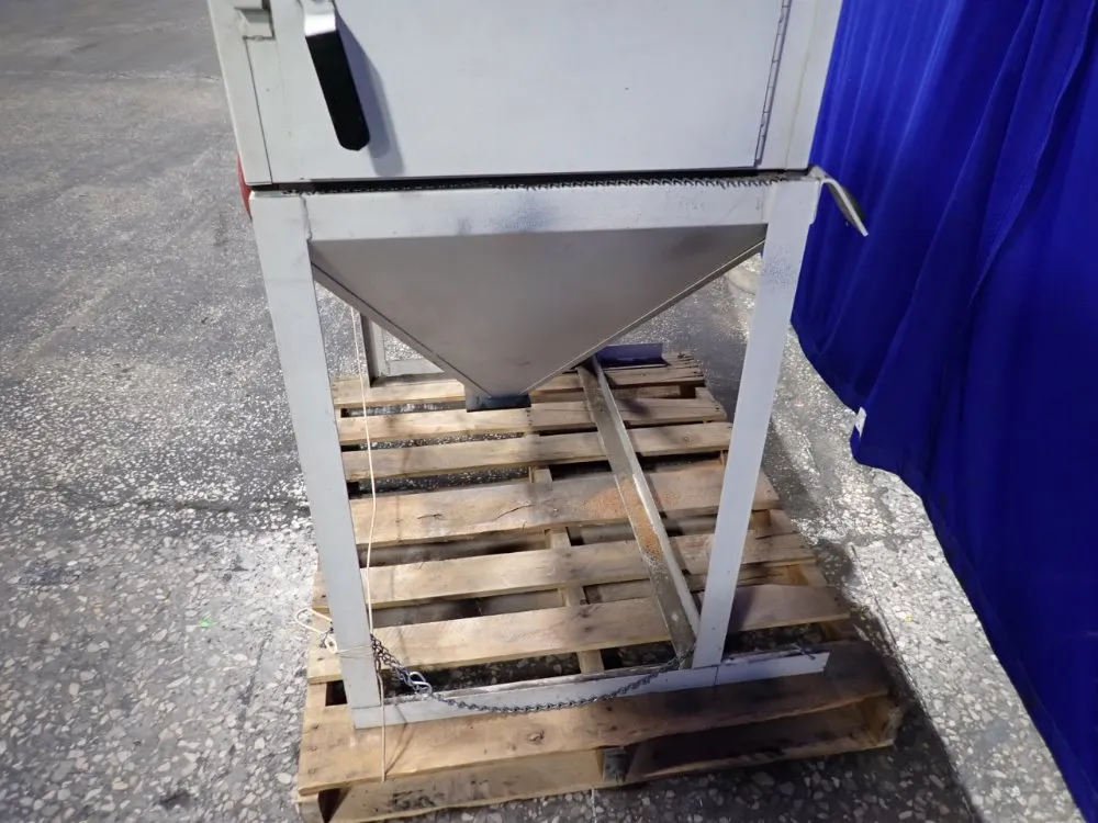 34"x4"x23" Blast Cabinet - 4224