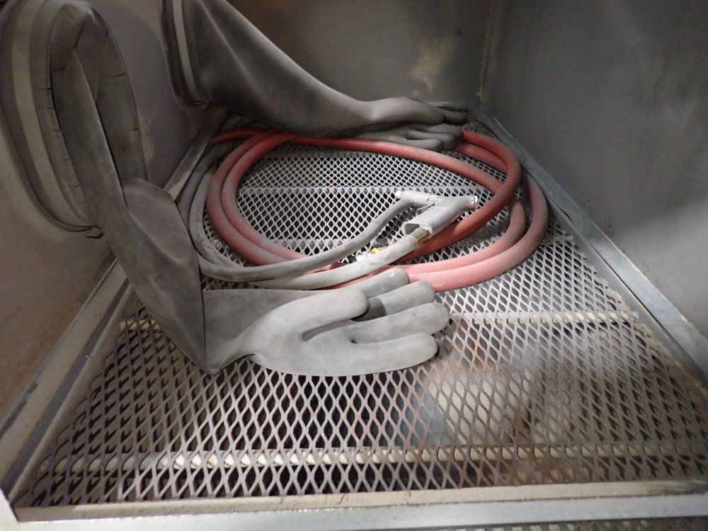 34"x4"x23" Blast Cabinet - 4224