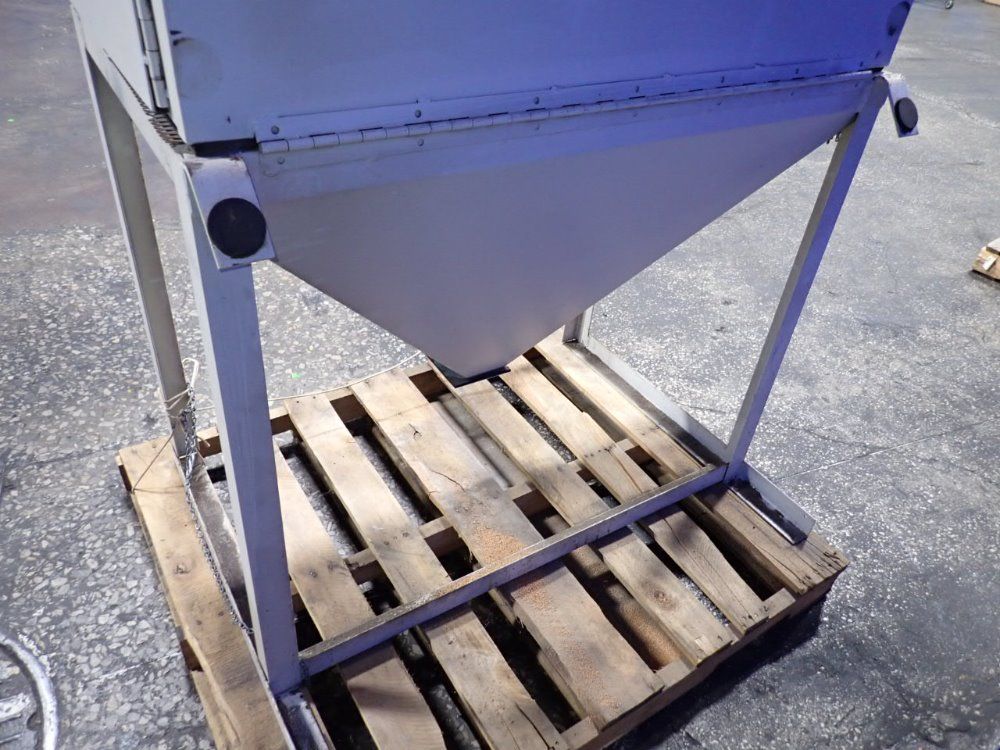 34"x4"x23" Blast Cabinet - 4224