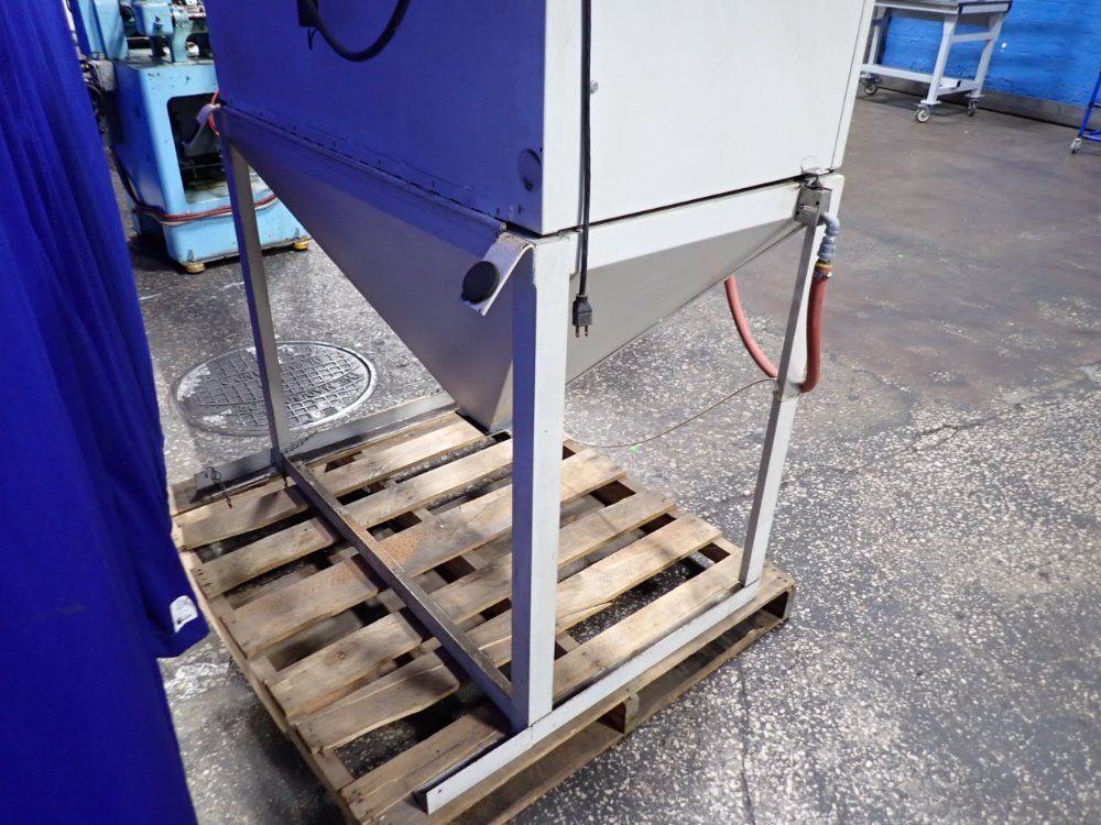 34"x4"x23" Blast Cabinet - 4224