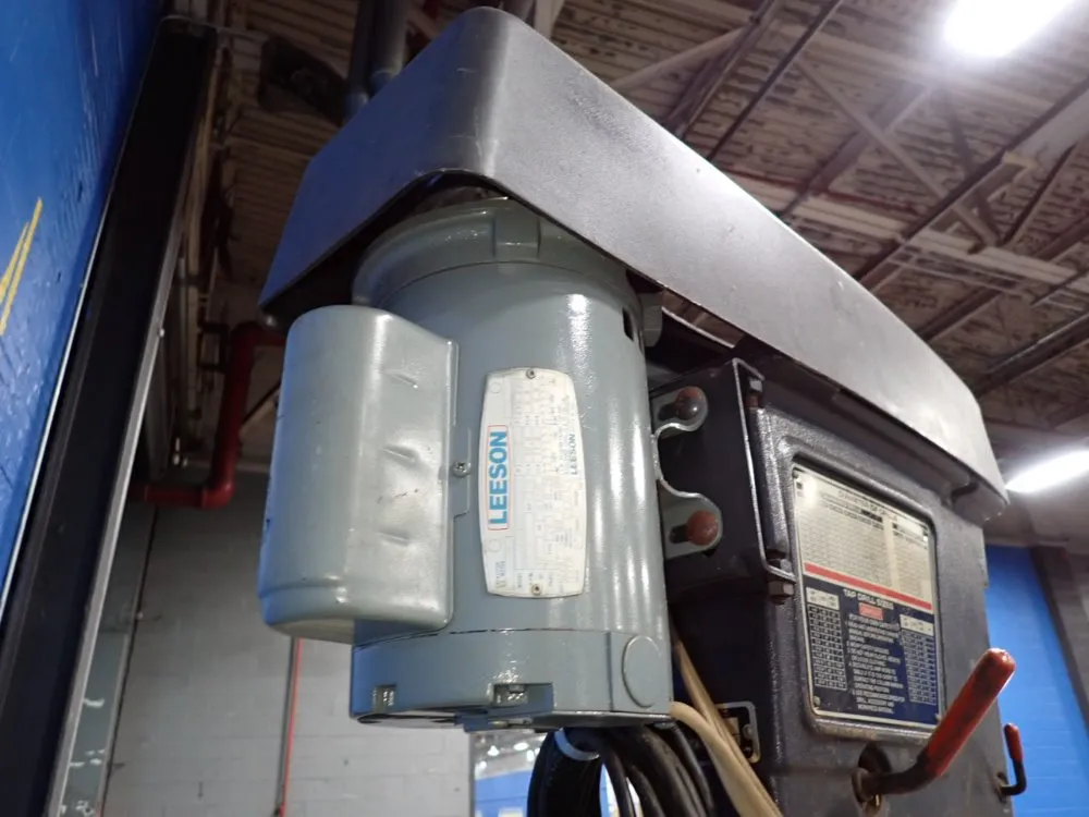 Sears, Roebuck & Co 15 1/2" Drill Press - 113.213702