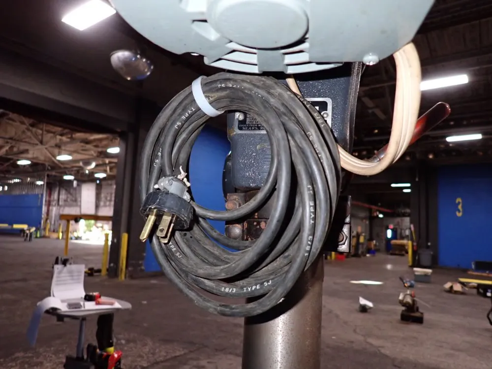 Sears, Roebuck & Co 15 1/2" Drill Press - 113.213702