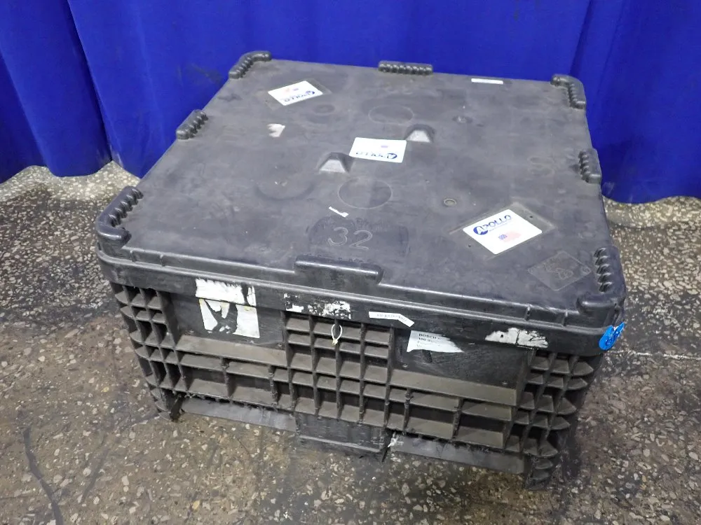 29 1/2" X 27 1/2" X 12" Stackable Plastic Basket