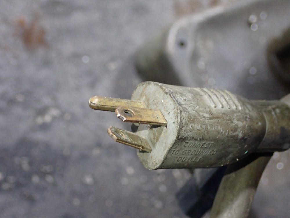 Bridgeport 9" X 42" Vertical Mill