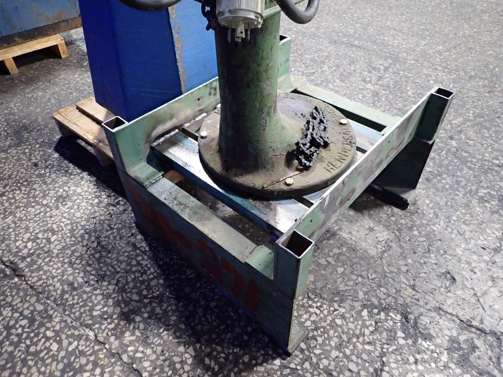 Henderson Corporation 20 1/2" X 20 1/2" Tumbler - 123 5