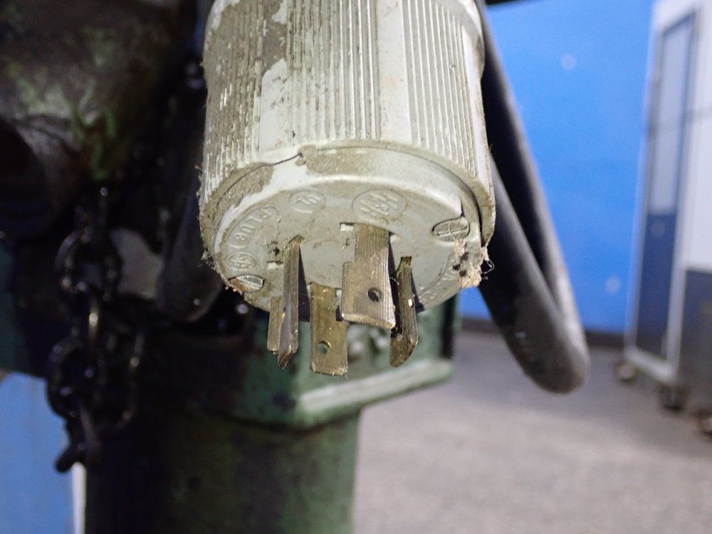 Henderson Corporation 20 1/2" X 20 1/2" Tumbler - 123 5