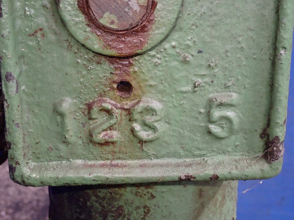 Henderson Corporation 20 1/2" X 20 1/2" Tumbler - 123 5