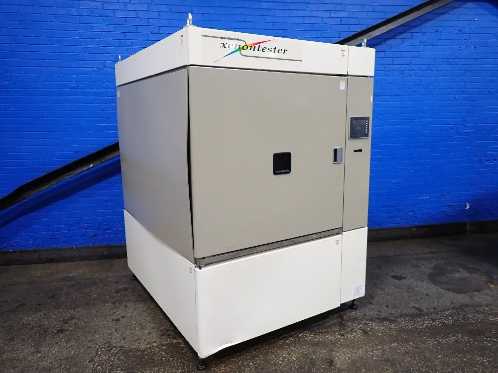 Iwaski Electric 29" X 36" X 26" Chamber Eye Super Xenon Tester - Xer-w75