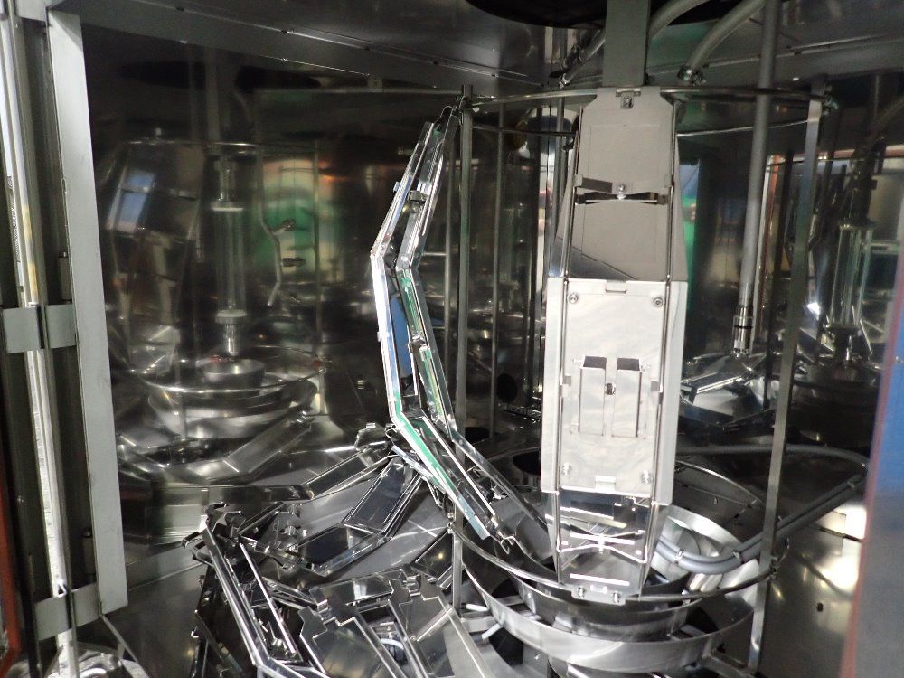 Iwaski Electric 29" X 36" X 26" Chamber Eye Super Xenon Tester - Xer-w75