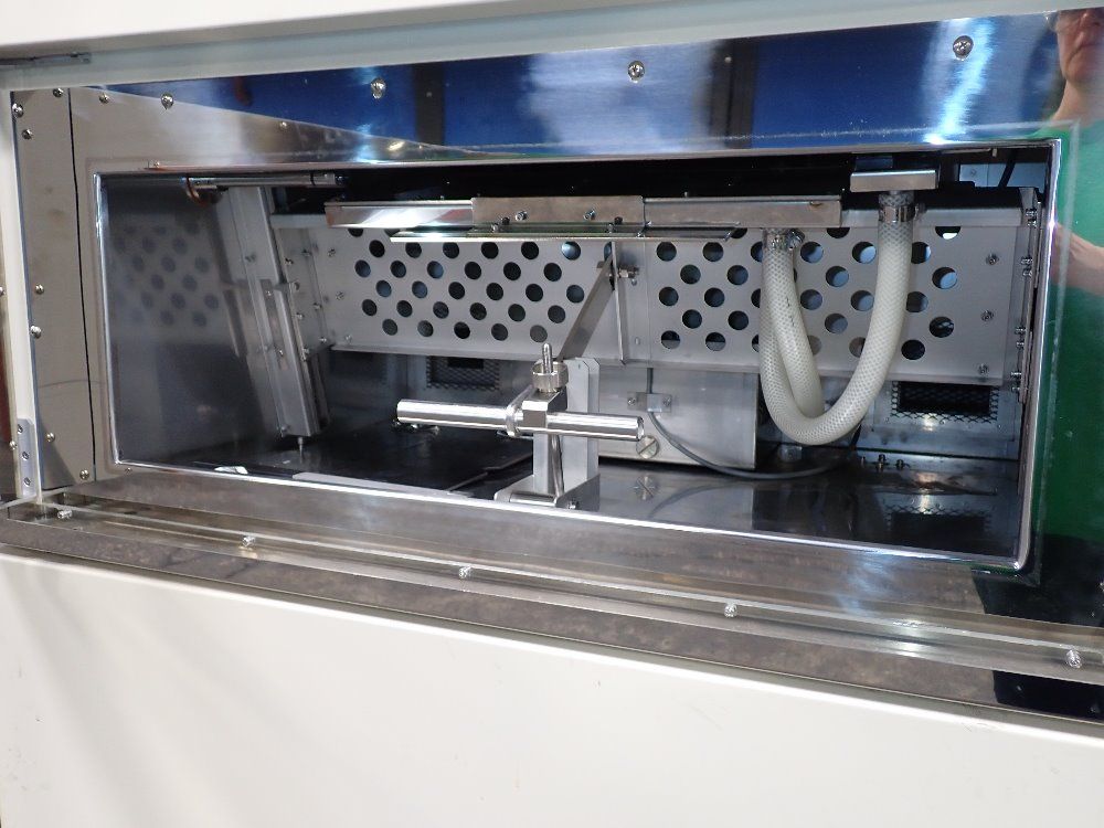 Iwaski Electric 28" X 12" X 10" Chamber Eye Super Uv Tester - Suv-w161