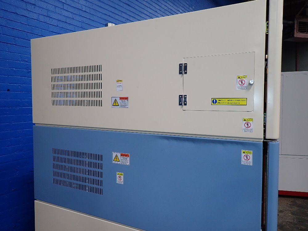 Iwaski Electric 28" X 12" X 10" Chamber Eye Super Uv Tester - Suv-w161