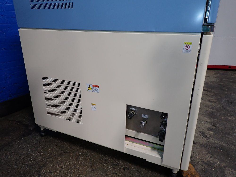 Iwaski Electric 28" X 12" X 10" Chamber Eye Super Uv Tester - Suv-w161