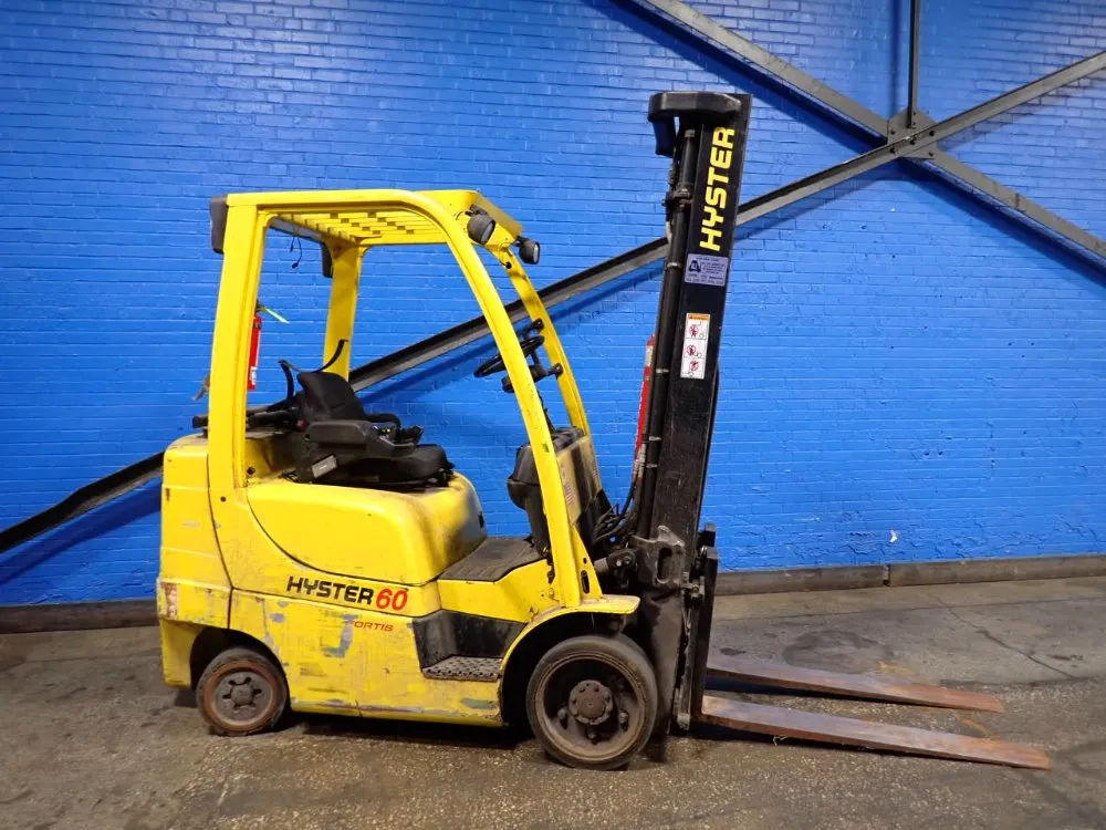 Hyster 5950 Lbs Propane Forklift - S60ft