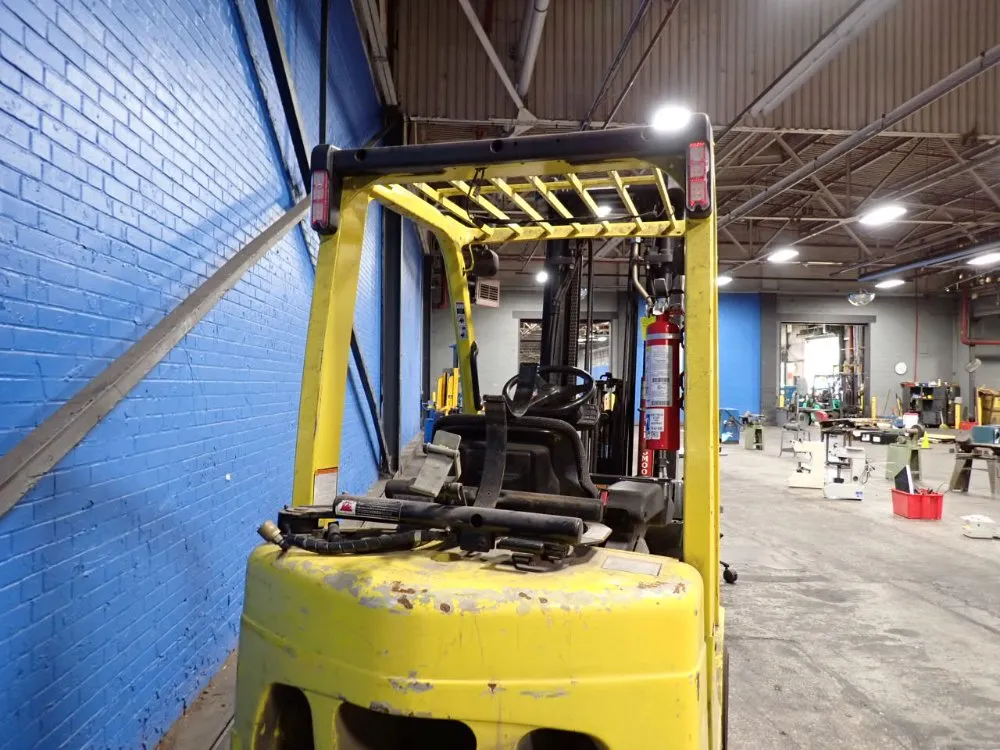 Hyster 5950 Lbs Propane Forklift - S60ft