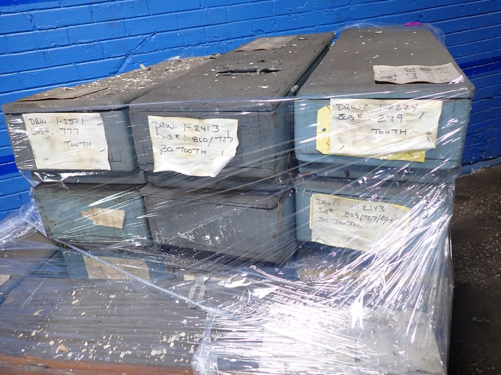  Wood Crates Whinged Lids