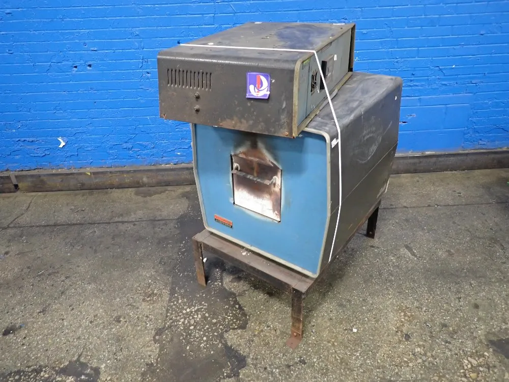 HEAT TREAT OVEN