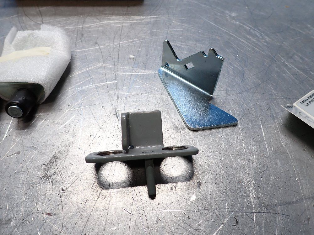 Square D Door Closing Mechanism