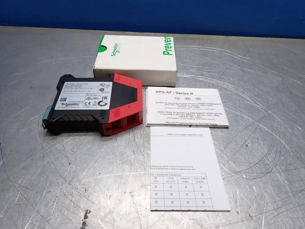 Schneider Electric Safety Relay