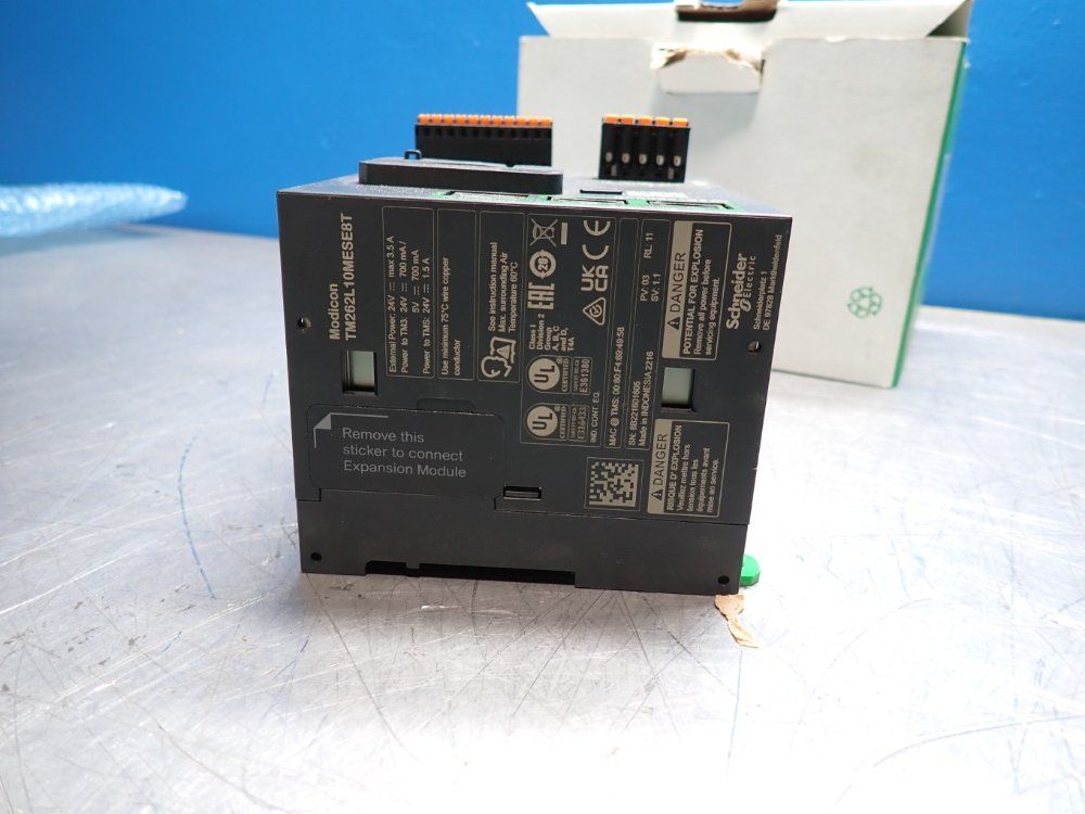 Schneider Electric Logic Controller