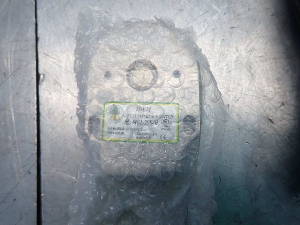 Idem 64 X 96 X 37mm, 9.8in/250mm Cable Length Non Contact Rfid Interlock Switch - Mgl-2ss-m 5m