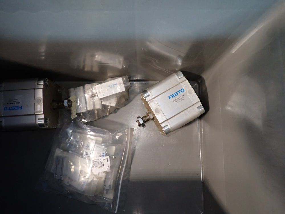  Cylinders