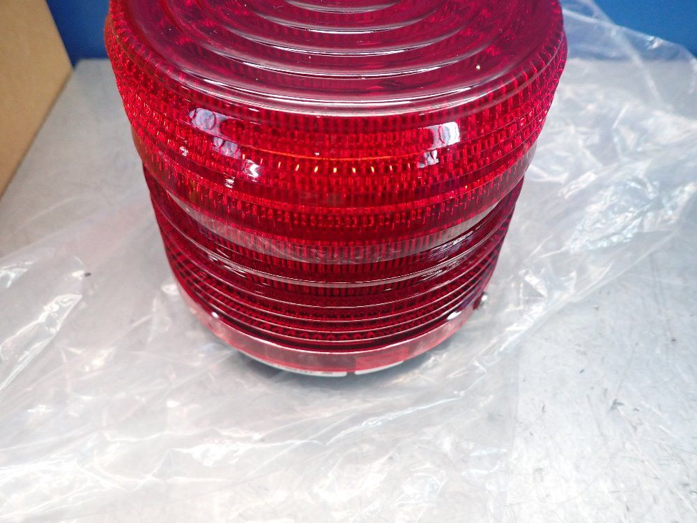 Federal Signal 24 Vdc Red Strobe Light - 141st