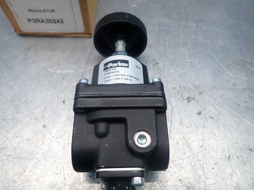 Parker Size 1/4", 250 Psi Compact Precision Reg - P3ra30242
