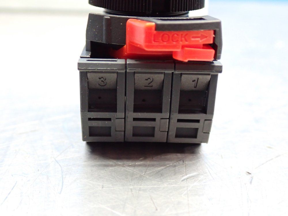 Omron 40 Mm Diameter Emergency Stop Pushbutton Switches, 5pcs - A22ne-m-p212-n