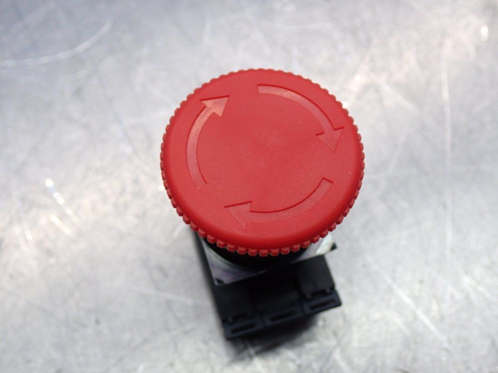 Omron 40 Mm Diameter Emergency Stop Pushbutton Switches, 5pcs - A22ne-m-p212-n