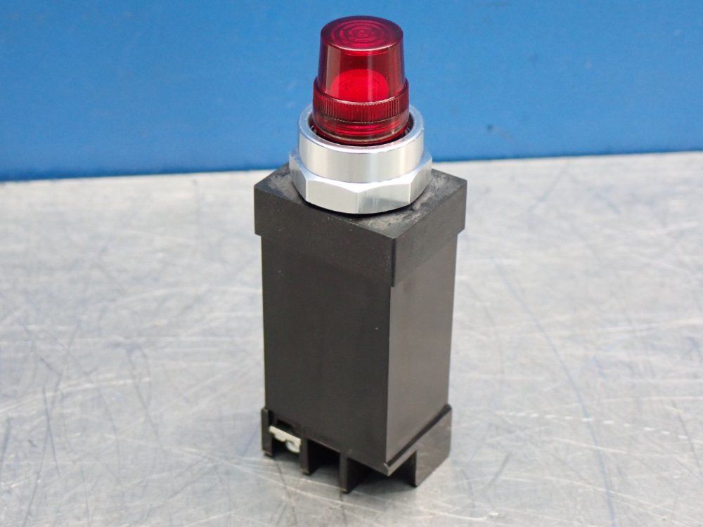 Allen Bradley Illuminated Push-pull Mushroom Head Push Button - 800t-qsth24r