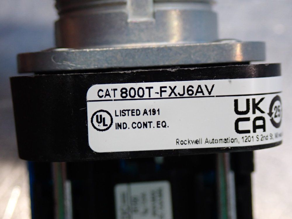 Allen Bradley 30mm Mushroom Head Push-pull Button Device - 800t-fxj6av