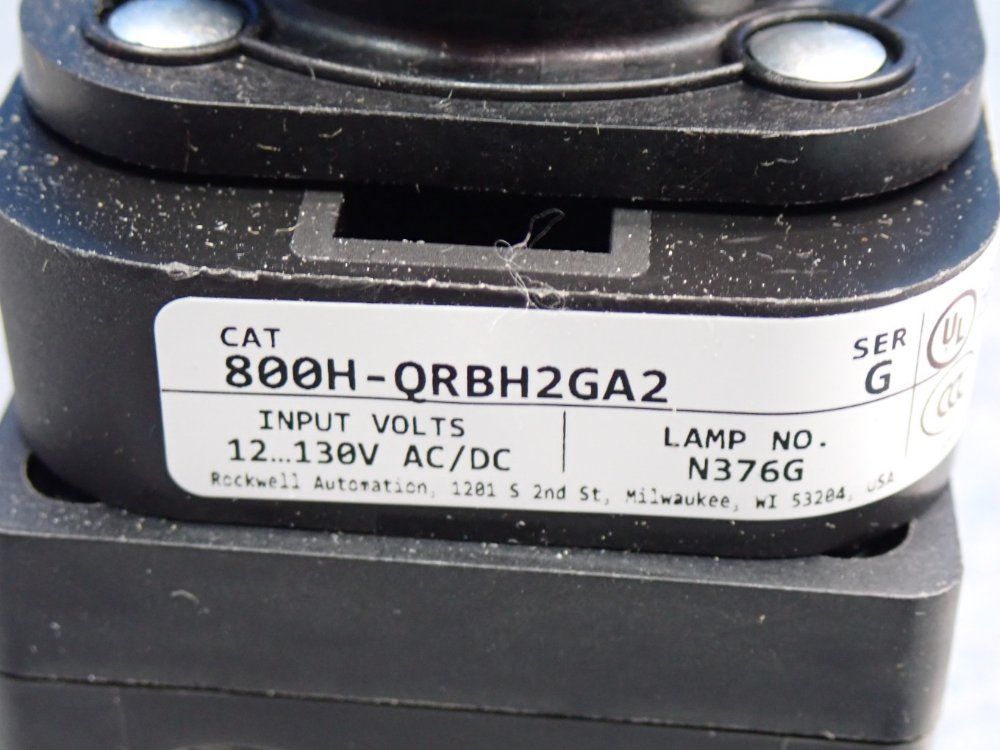 Allen Bradley Momentary Push Button Switch - 800h-qrbh2ga2