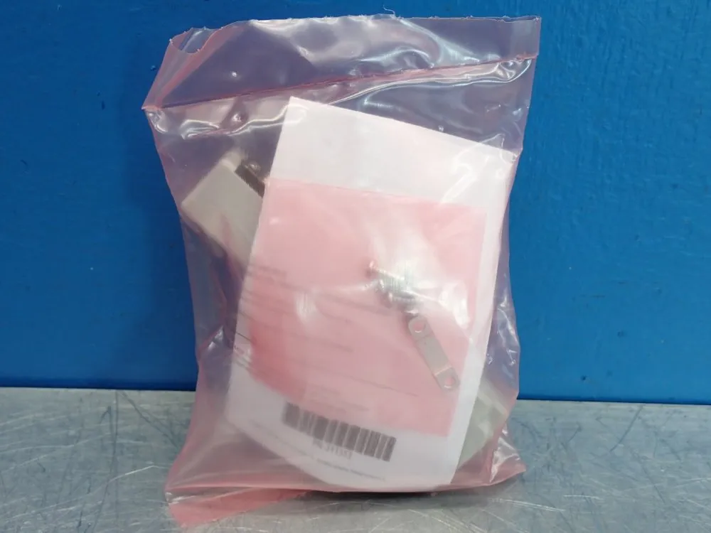 Allen Bradley Kinetix 5700 Universal Feedback Connector Kit - 2198-k57ck-d15m