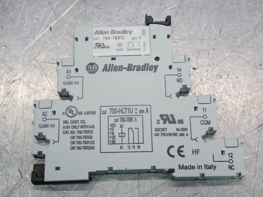 Allen Bradley Terminal Block Relay Unit 9pcs - 700-hlt1u12