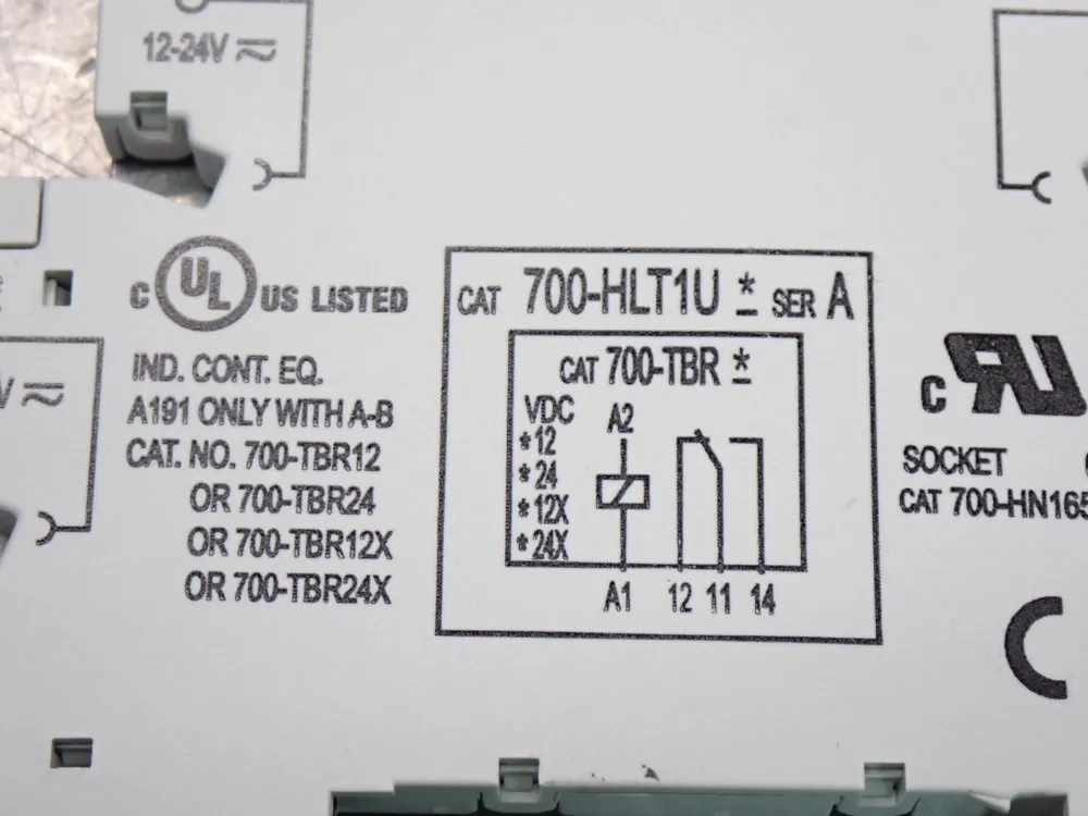 Allen Bradley Terminal Block Relay Unit 9pcs - 700-hlt1u12