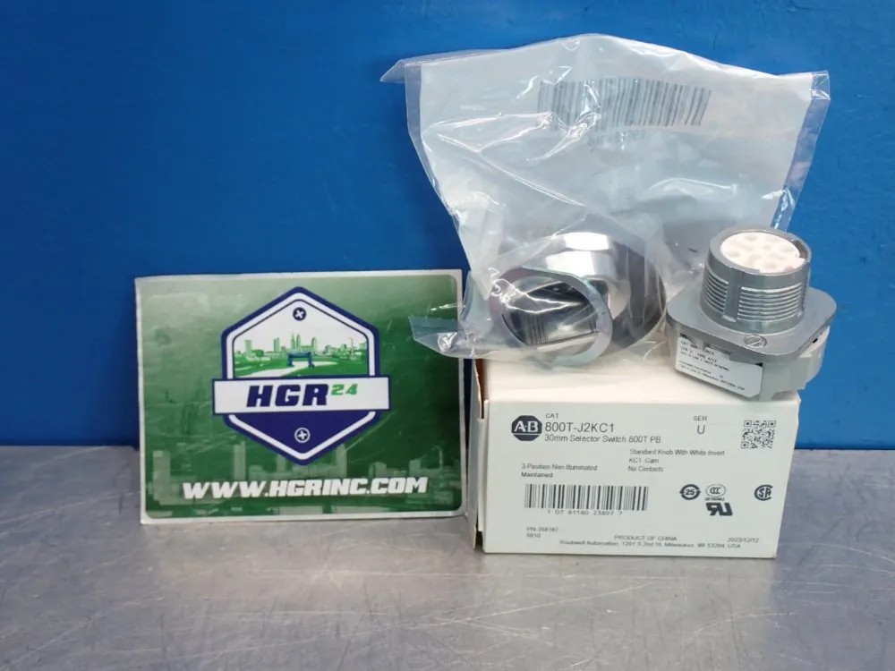 Allen Bradley 30mm 3-position Selector Switch - 800t-j2kc1