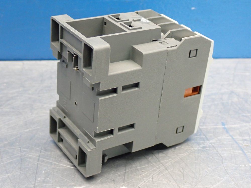 Carlo Gavazzi Magnetic Contactor Unit - Cc18/4 A120