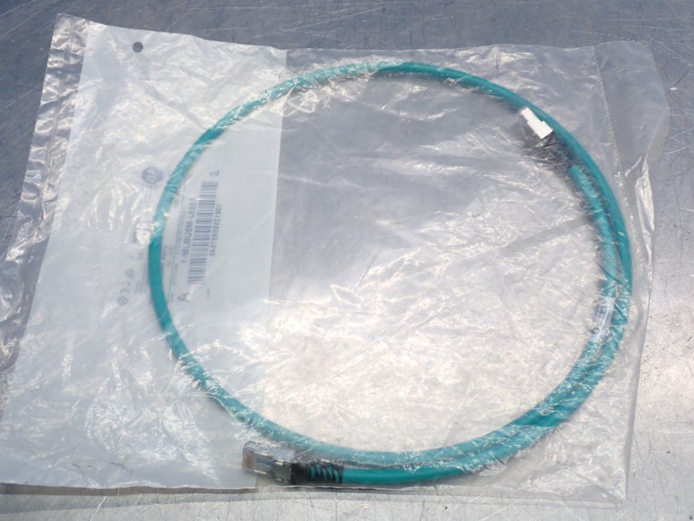 Allen Bradley 100 Mbit/s Rj45 Connection Cable - 1585j-m8ubjm-1