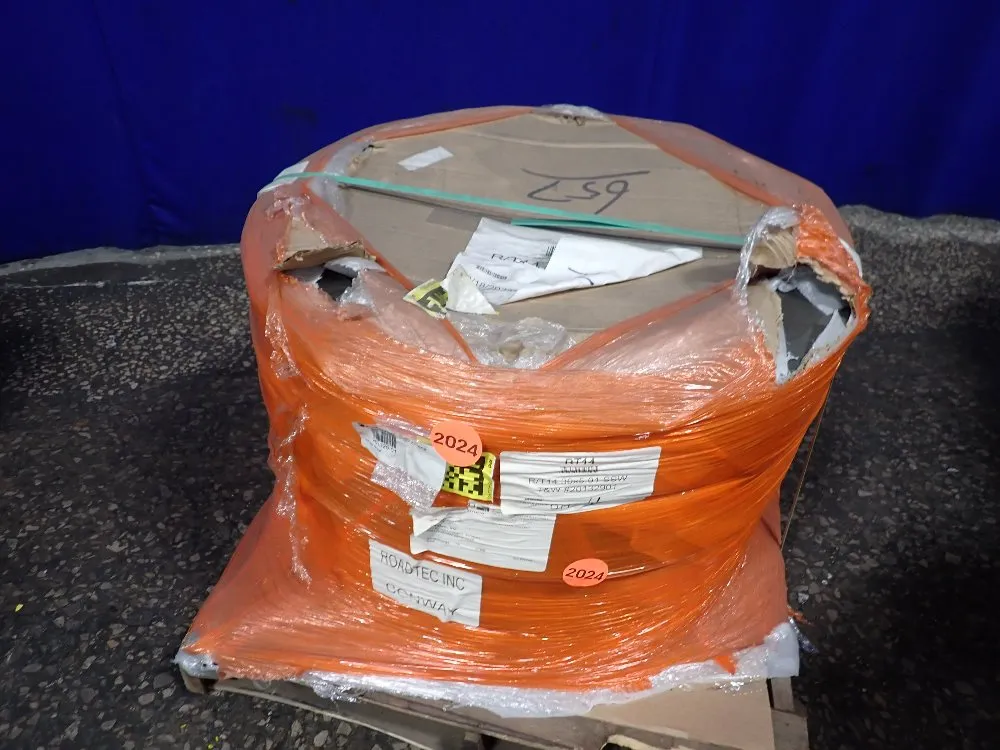 Roadtec 30x5.91 Asphalt Paver Wheel Drive - Rt14 / 201329-01